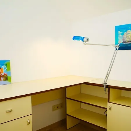 Townhouse Lustdorf Apartment Odesa